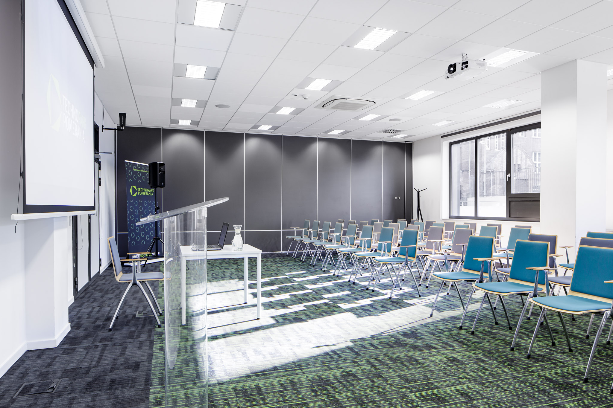 Nie-Świadomość - zagrożenia w cyberprzestrzeni